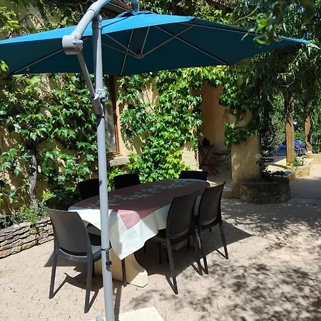 Maison De *